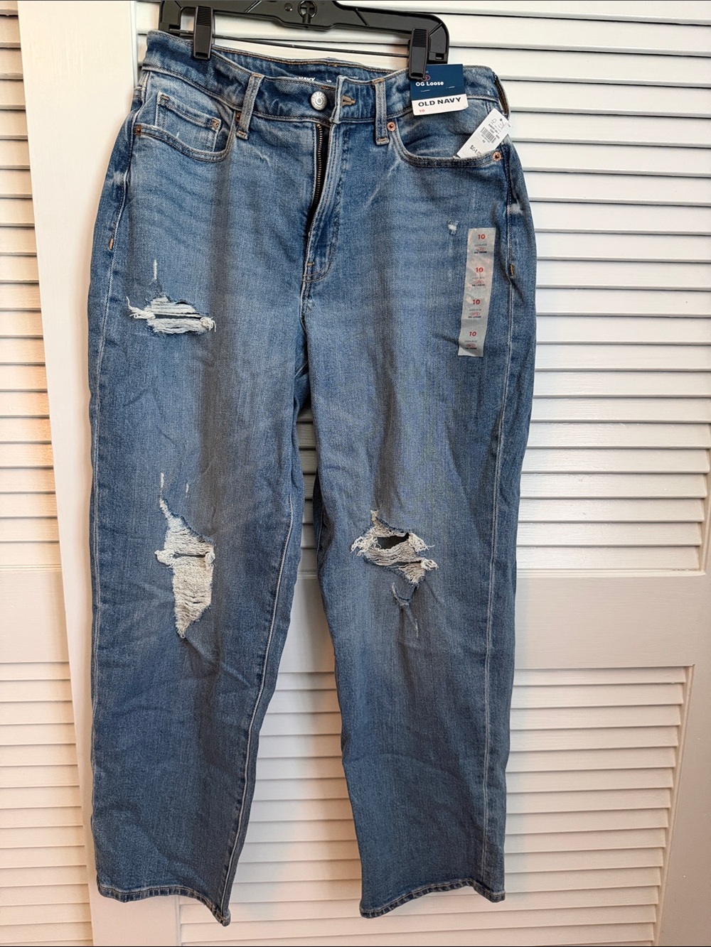 Old Navy Distressed Boyfriend Jeans in Light Blue